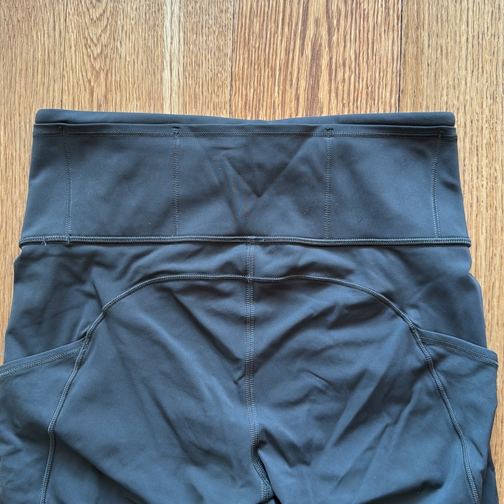 Lululemon Fast and Free 7/8 Running Tights Size 4 - Picture 6 of 8